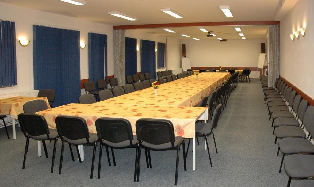 Hotel Prom Svoboda nad Upou Luaran gambar