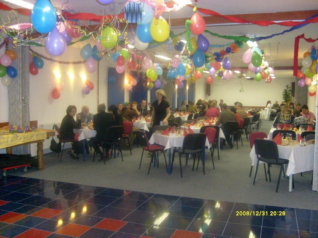 Hotel Prom Svoboda nad Upou Luaran gambar