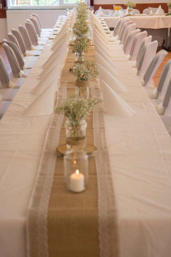 Hotel Prom Svoboda nad Upou Luaran gambar